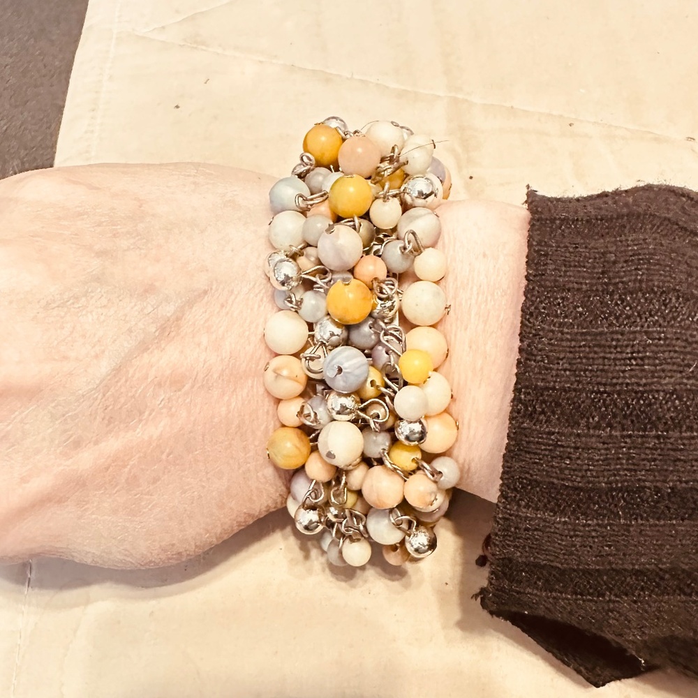 Agate & Dyed Agate Bead Stretch Bracelet Estate Handmade Silver Tone Charm Watch